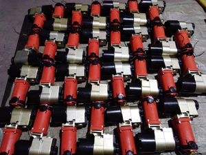 <span class=keywords><strong>Clé</strong></span> <span class=keywords><strong>dynamométrique</strong></span> électrique numérique à valeur fixe 1000 <span class=keywords><strong>Nm</strong></span> - Product Image 4