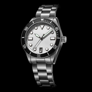 นาฬิกาข้อมือผู้ชายคุณภาพสูงแบบคลาสสิก ระบบกลไก ขอบหน้าปัดเซรามิกสีดำ กันน้ำ 200 เมตร พร้อมโลโก้ OEM แบบกำหนดเอง ใช้สารเรืองแสง <span class=keywords><strong>SuperLumiNova</strong></span> BGW9 ของสวิส - Product Image 5