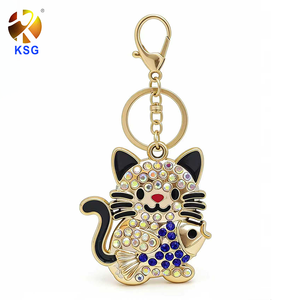Comic 2D/3D PVC Holiday Gift Personalized Cheap Character Key Chain Key Ring Gift Keychain Lip Gloss Keychains
