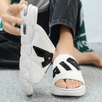 Haute qualité hommes extérieur intérieur pantoufles sandales plage Design Air hommes antidérapant confortable pantoufles hommes chaussures décontractées taille 46 47