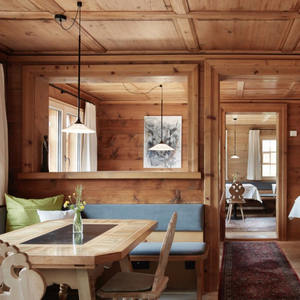 Ensemble de salle à manger sophistiqué pour hôtel boutique, table élégante, chaises ergonomiques, mobilier de luxe pour restaurant, produits pour hôtel boutique - Product Image 3