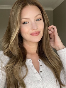 Perruques européennes de luxe couleur <span class=keywords><strong>miel</strong></span> brun blond, 100% cheveux vierges, longueur moyenne, perruque frontale en dentelle suisse 13x4 pour femmes blanches - Product Image 1