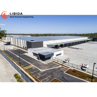 Atelier de production d'usine alimentaire, entrepôt en structure métallique