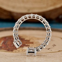 Elegante Anillo de Diamantes de Corte Esmeralda Cultivados en Laboratorio de Oro Sólido de 14K para Mujer, con Detalle de Halo Oculto, Acabado Pulido, Certificado IGI
