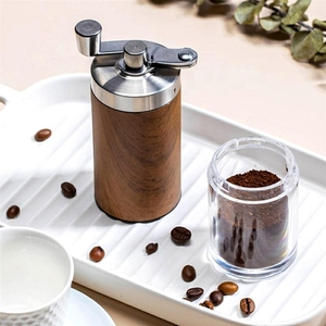 Fournitures d'espresso Moulin <span class=keywords><strong>à</strong></span> café <span class=keywords><strong>à</strong></span> main en <span class=keywords><strong>grain</strong></span> de bois <span class=keywords><strong>avec</strong></span> fraise conique réglable en céramique Moulin <span class=keywords><strong>à</strong></span> café en gros d'usine - Product Image 3