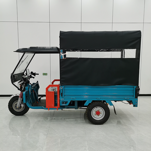 Haute qualité 2500W moteur 50 km/h vitesse Tuk Tuk Tricycle <span class=keywords><strong>moto</strong></span> 60V électrique cabine fermée Tricycle - Product Image 6
