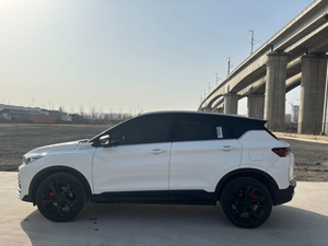 Oferta Especial: Geely Coolray Binyue 2025, 1.5T, Volante a la Izquierda, Gasolina, SUV Compacto, Fabricado <span class=keywords><strong>en</strong></span> China - Product Image 3