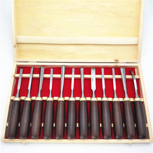 ชุดสิ่วแกะสลักงานไม้ 12 ชิ้น ด้ามไม้ พร้อมกล่องไม้ - Product Image 2