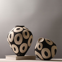 Vase en céramique imprimé léopard de couleur assortie peint à la main avec bouche de bouteille pincée créative décoration florale en porcelaine de haute qualité