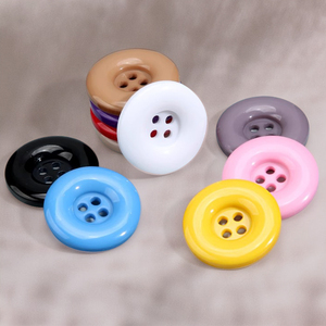 Nhà máy trực tiếp Bán Áo sơ mi nút bán buôn 16L 18L 20L 24L 28L <span class=keywords><strong>dyeable</strong></span> 2holes _ 4holes tùy chỉnh nhựa nút nút cho quần áo - Product Image 4