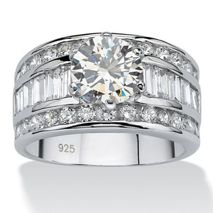 Anello a Tre File di Cristalli Scintillanti per Donne e Uomini, Gioiello da Dito alla Moda e Accattivante - Product Image 1