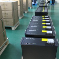 Baterai penyimpanan energi rumah Matahari, rak Server Lifepo4 48V 51.2V 100AH 150Ah 200ah dengan BMS 5kWh 7,2 kWh 10kWh