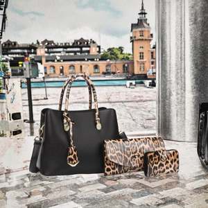 Sac à main en velours tendance coréen 2025, tendance transfrontalière, grande capacité, couleur tendance, sac à bandoulière ouvert pour femmes - Product Image 3