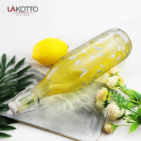 Bouteille en verre réutilisable écologique de 1000 ml avec couvercle à rabat, logo personnalisé, design minimaliste pour les boissons et les produits de beauté
