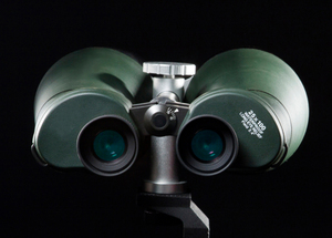 2022 Brandneu 25X100 Durchmesser Gute Nachtsicht Langstrecken-Fernglas mit Großem BAK4-Prisma Wasserdicht Hochauflösend Mit Etui - Product Image 5