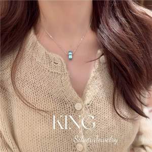 Collier pendentif en cristal bleu marine clair King Silver Jewelry, argent sterling S925, design géométrique, bijoux de mode pour femmes - Product Image 4