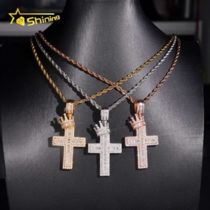 Pendente Hip Hop di Lusso in Moissanite a Croce, Gioielleria di Alta Moda, <span class=keywords><strong>Argento</strong></span> Sterling 925 con Diamante Moissanite Colore D VVS - Product Image 3