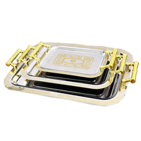 Vente en gros de plateaux de service rectangulaires en acier inoxydable de style arabe, décoratifs et luxueux, pour hôtel, ensemble de 3 pièces avec poignée