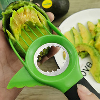 Outil de cuisine familial 3-en-1 en plastique pour fruits : Coupe-avocat, couteau, dénoyauteur et trancheur