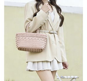 Sac à main pour femme de nouvelle conception, sac tissé en cuir de vache, sac à bandoulière français tressé, sac à main pour femme de nouvelle conception, sac fourre-tout en cuir véritable - Product Image 3
