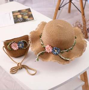 Sombrero de Paja para Niños, Estilo Bohemio con Flores, Lindo Sombrero de Playa para Niñas, Protección Solar y Bolsa para Niña - Product Image 6