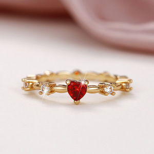 Anello a Forma di Cuore Rosso per Dito Indice da Donna - Product Image 2