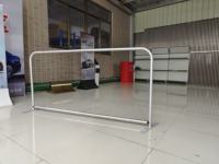 Housses de barrière en tissu polyester pour barricades, bannières de signalisation pour foule, housses de barricade personnalisées |   Housses de barrière événementielle personnalisées