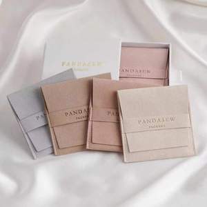 Sacchetti in <span class=keywords><strong>Camoscio</strong></span> Riciclabile Personalizzati con Logo KW, Chiusura a Bottone, Confezione Regalo per Collane e Anelli con Gemme - Product Image 5