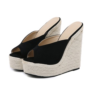 Nouvelles Chaussures Femme 2023 : Mules Compensées en Daim Tricoté, Élégantes et Confortables - Product Image 6