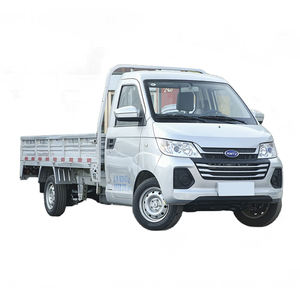 Camioneta Mini de Doble Cabina Karry Yoki T5, Capacidad de 1-1.5T, Furgoneta de Carga Ligera, Tracción 4x2, Volante a la Izquierda, Estándares Euro 6, Entrega Rápida - Product Image 1