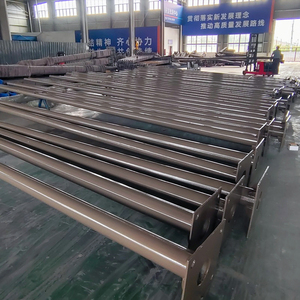 Columna de Iluminación Moderna de Doble Brazo Cónico de Acero Galvanizado de 8m 10m para Medianas de Calles y Avenidas - Product Image 5