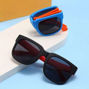 Gafas de Sol Polarizadas para Niños y Niñas, Diseño Cuadrado Plegable, Protección UV400, Moda 2025 - Product Image 1