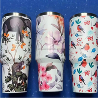 Produsen grosir botol air terisolasi panas dan dingin cetak kustom cangkir Tumbler baja tahan karat
