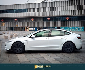 Pour Tesla Model 3 Reconditionné - Kit Carrosserie en Fibre de Carbone de Haute Qualité - Spoiler Avant, Diffuseur Arrière, Diffuseur, Jupes Latérales - Product Image 4