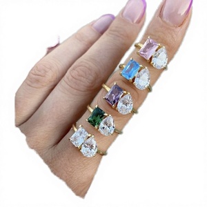 Anillos de Compromiso de Plata 925 UM-Jewelry, Chapados en Oro Rodio, con Dos Piedras de Moissanita de Forma Única, para Aniversario - Product Image 3
