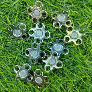 Venta caliente de picos de golf de metal fáciles de instalar para zapatos de golf Reemplazo Premium para un rendimiento óptimo - Product Image 3