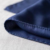 Écharpe carrée en satin de soie de mûrier 100% de haute qualité, impression personnalisée, tailles variées pour femmes, foulard/bandana/bandeau, vente en gros ODM/OEM