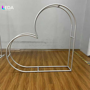 LEDA Nuevo Soporte de Fondo para Eventos, Bodas y Revistas con Forma de Corazón, Marco de Aleación de Aluminio y Cubierta de Tela - Product Image 6