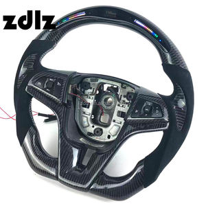 Volant en fibre de carbone LED personnalisé pour Chevrolet Cruze 2016 2017 2018 2019 2020 2021 <span class=keywords><strong>2022</strong></span> 2023 2024 - Product Image 3