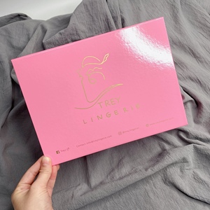 Boîtes cadeaux magnétiques roses personnalisées avec logo doré - Boîtes rigides pliables pour l'emballage de lingerie, de produits de soin et de beauté - Product Image 5