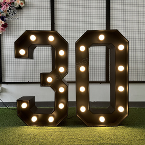 Numero Luminoso Gigante Personalizzato Simba Sign da 2ft 3ft 4ft 5ft 6ft per Decorazioni di Compleanno 30°, 40°, 50° - Product Image 4