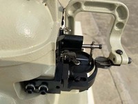 Nouvelle machine à coudre industrielle programmable à point noué RN-603 pour la découpe des bords des bottes de neige et des bottes en fourrure pour femmes à usage domestique