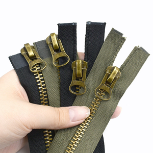 Meetee AP099 <span class=keywords><strong>8</strong></span> #15-120CM Răng Đồng <span class=keywords><strong>Zipper</strong></span> May Phụ Kiện Mở Đôi Quân Đội Dây Kéo Màu Xanh Lá Cây Ngắn Đóng End Pocket Zippers - Product Image 5