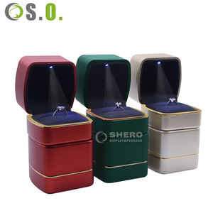 Caja de Joyería de Piel Sintética Negra y Roja de Alta Gama, Nuevo Estilo, con Logotipo Personalizado, para Collares, Pulseras, Pendientes y Anillos - Product Image 6