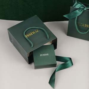 Bolsas de Regalo de Papel Kraft Reciclable Ecológicas Personalizadas con Asas de Cinta, Opciones de Grabado y Laminación - Product Image 6