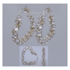 Elegante colección de joyas finas de seis piezas para crear un ambiente tranquilo y moderno - Product Image 1