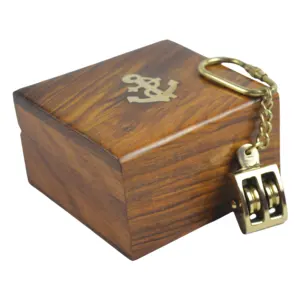 Porte-clés de conception de bijoux, nouveau modèle de porte-clés avec Design de finition plaqué or et brillant, porte-clés brun, porte-clés coloré - Product Image 1