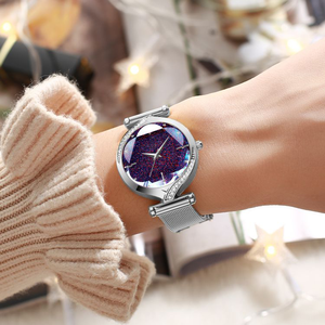 <span class=keywords><strong>Orologio</strong></span> da <span class=keywords><strong>Donna</strong></span> al Quarzo di Lusso con Cassa in Lega, <span class=keywords><strong>Cinturino</strong></span> in <span class=keywords><strong>Pelle</strong></span>, Stile Business, Quadrante con Lancette in Vetro e Resistenza all'Acqua 3BAR - Product Image 4