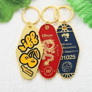 Porte-clés personnalisé avec logo 3D, motif en émail or et argent, alliage de zinc, métal, vente en gros, cadeau tendance, porte-clés pour hôtel et motel - Product Image 2