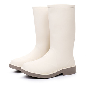 Nouvelles chaussures de pluie hautes bottes de pluie féminines bicolores en <span class=keywords><strong>plastique</strong></span> couvre-chaussures antidérapantes en PVC - Product Image 6
